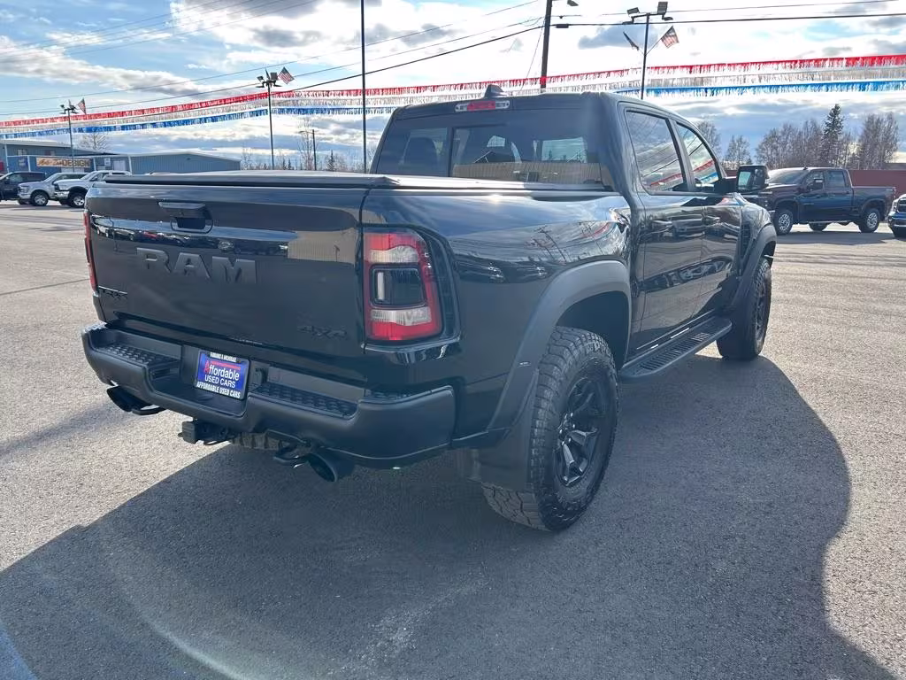 2022 Ram 1500 - 1C6SRFU99NN415006 - Image #2